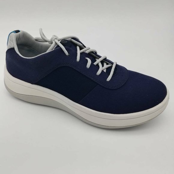 clarks arla step sneaker